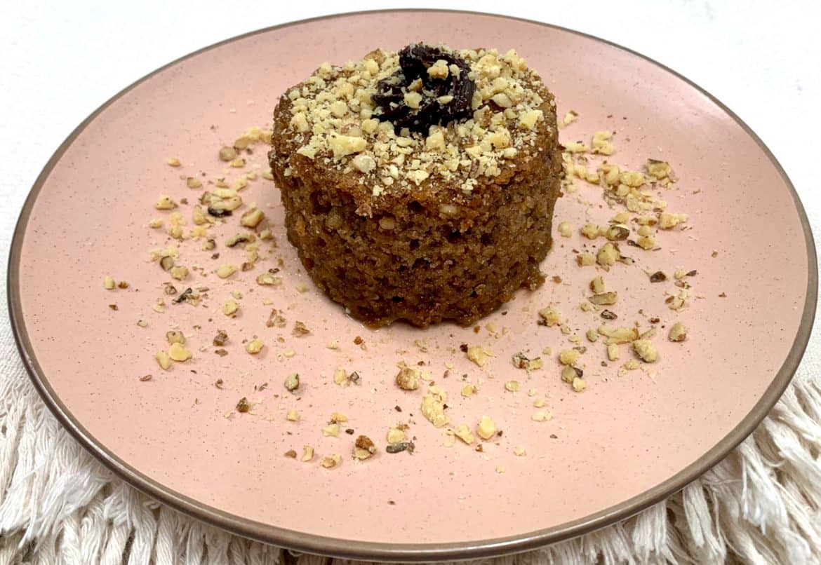 Karidopita with breadcrumbs (Walnut cake with breadcrumbs)
