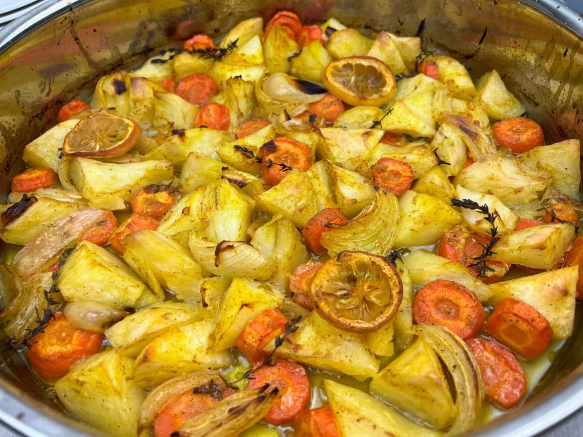 Quick and crispy rosemary roasted potatoes