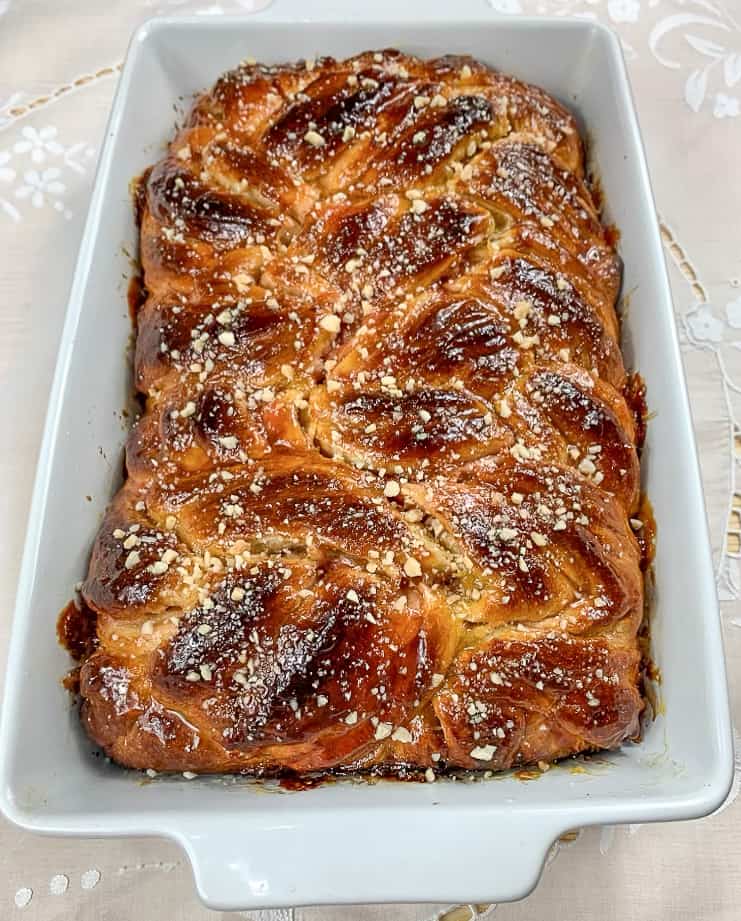 Stuffed tsoureki with strawberry jam